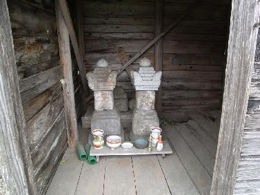 八鳥佛段宝篋印塔 八鳥佛段宝篋印塔