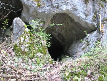 岩屋堂洞窟