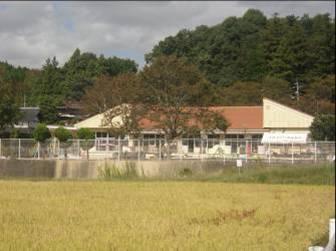 七塚保育所園舎の写真