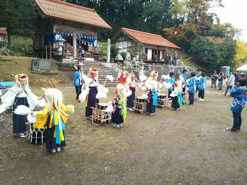 大月三角山神社秋季楽舞