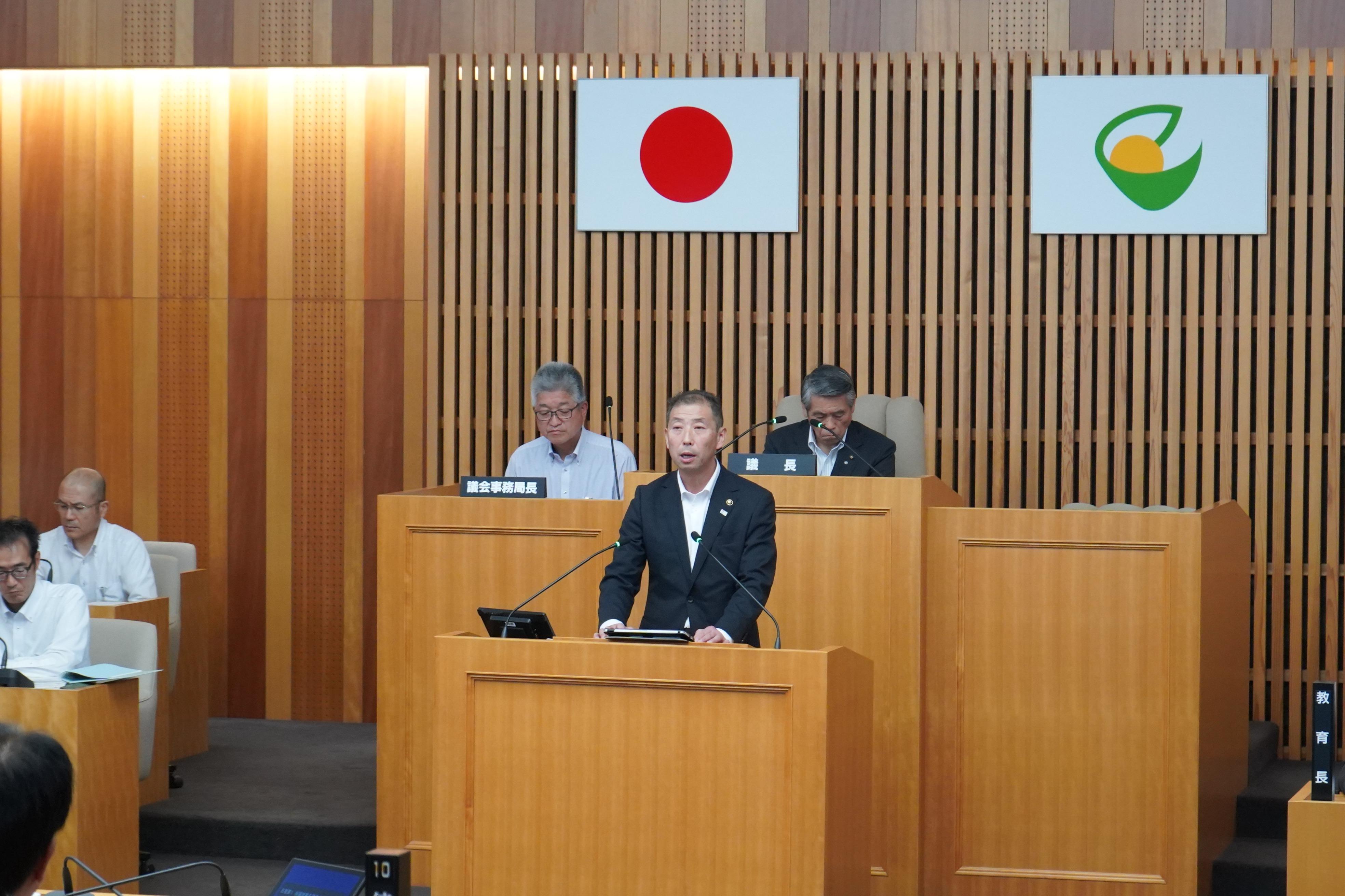 koho244_2_市長2.JPG