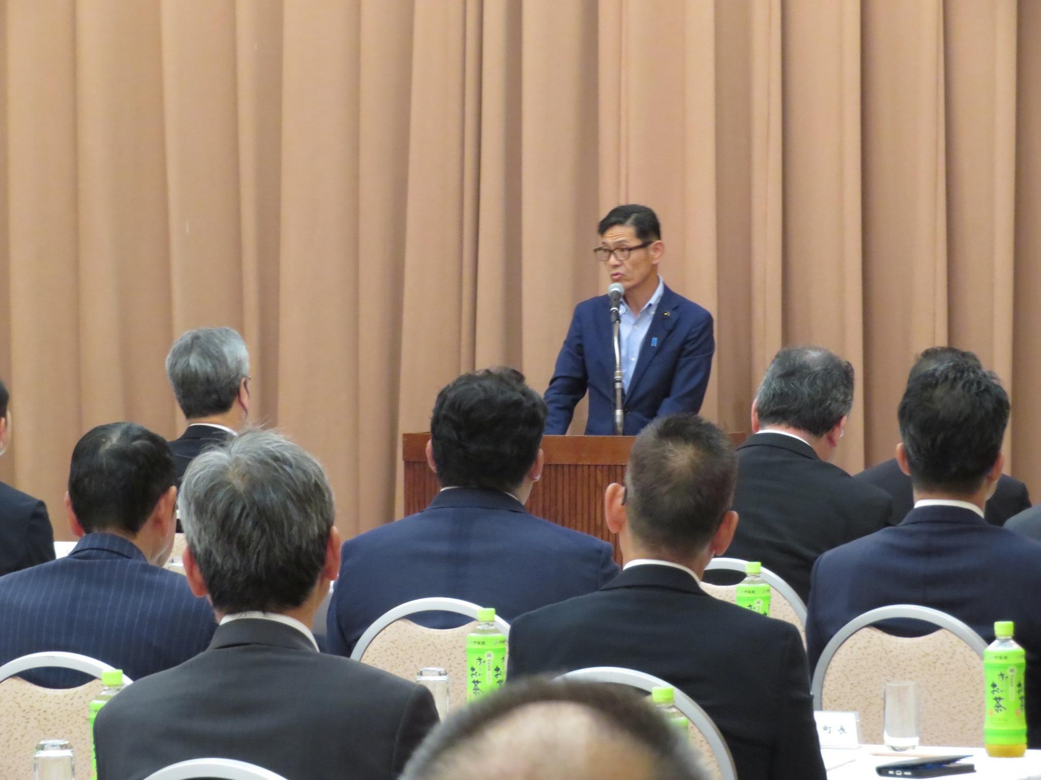 県議会副議長あいさつ.JPG