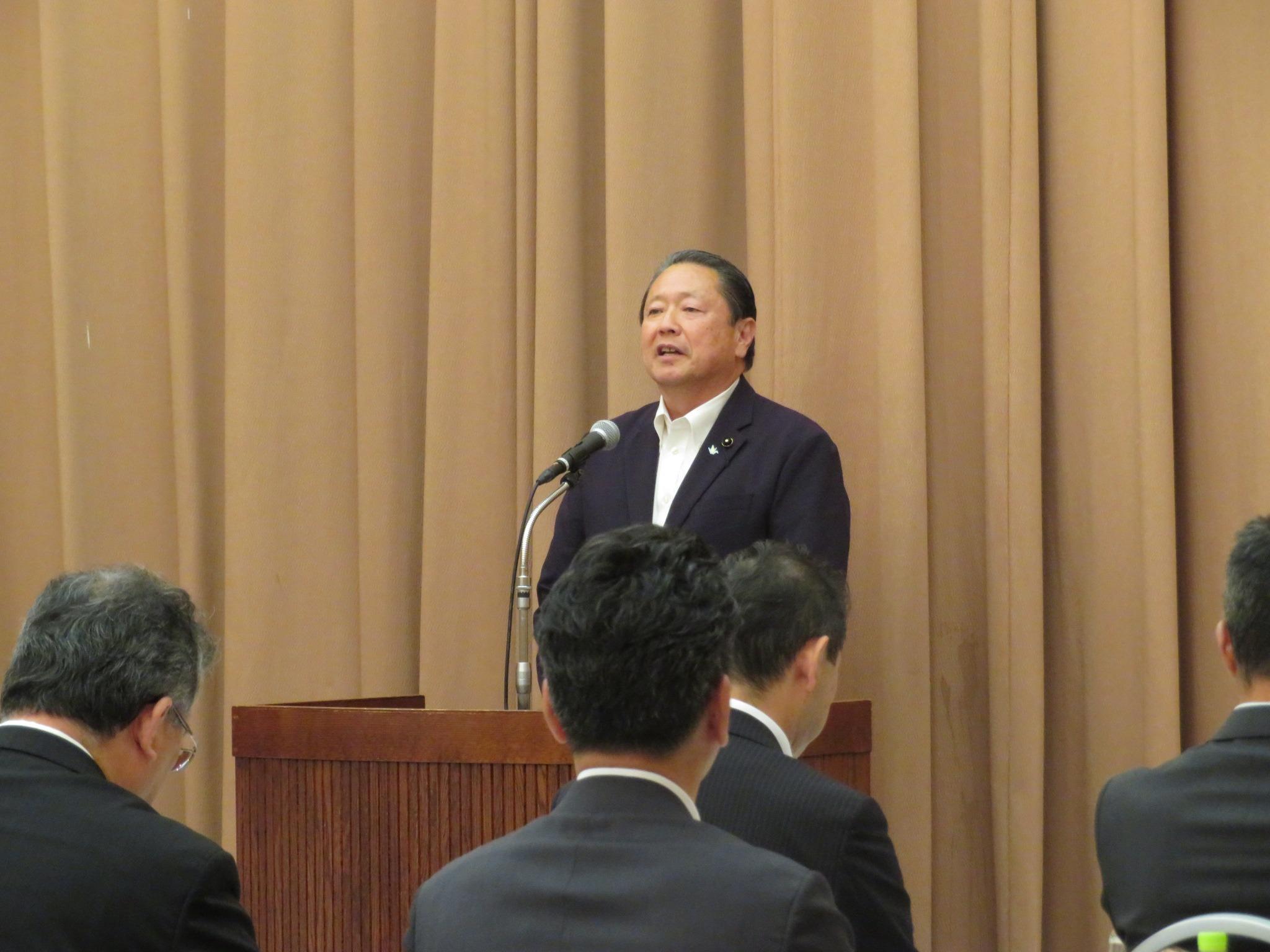 下森会長あいさつ.JPG